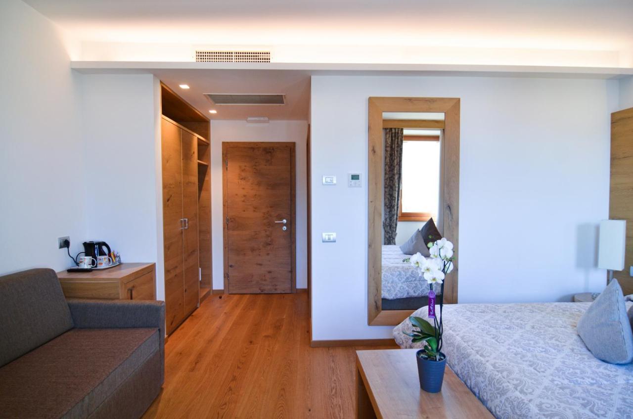 B&B Maso Finisterre Vela Bagian luar foto